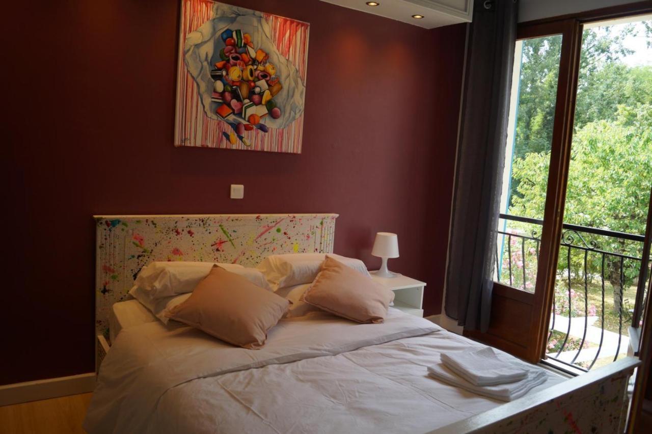 La Maison Des Eaux Saint-Jean-de-Thurac 外观 照片