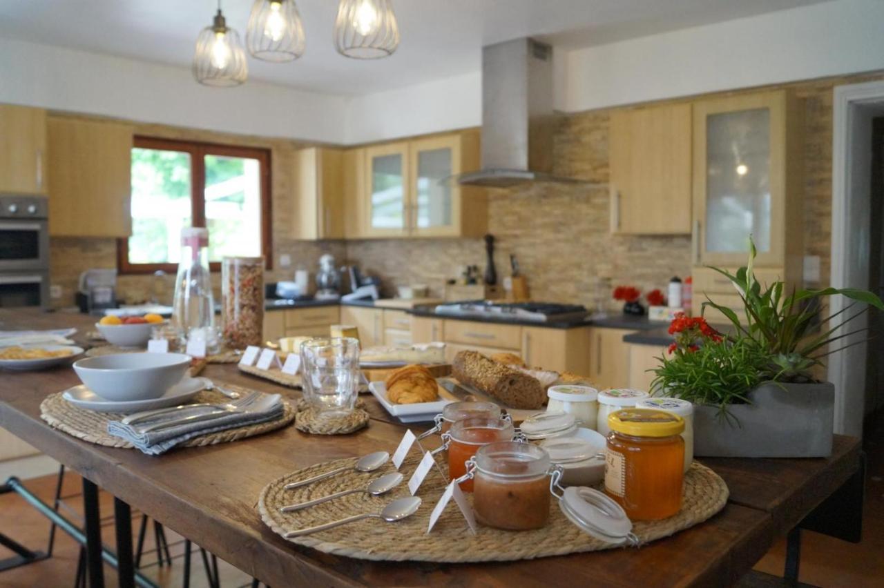 La Maison Des Eaux Saint-Jean-de-Thurac 外观 照片