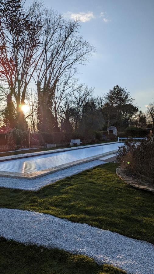La Maison Des Eaux Saint-Jean-de-Thurac 外观 照片